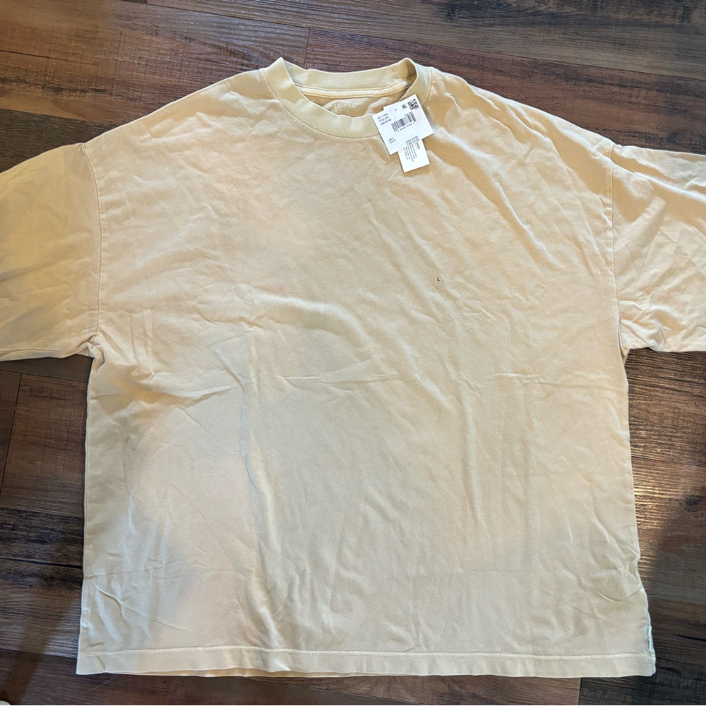 American Eagle men’s oversized fit t shirt